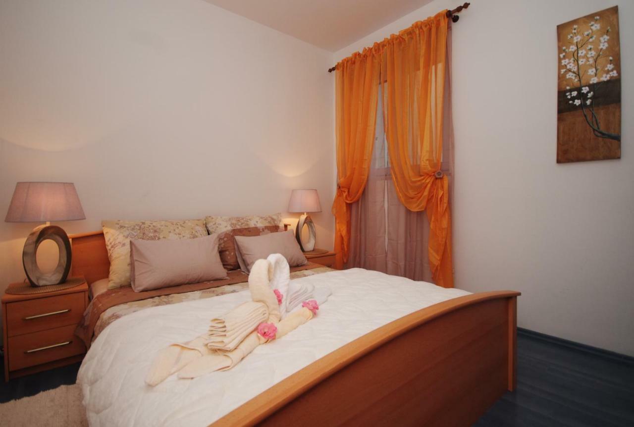 Apartment Raquil Split Bagian luar foto
