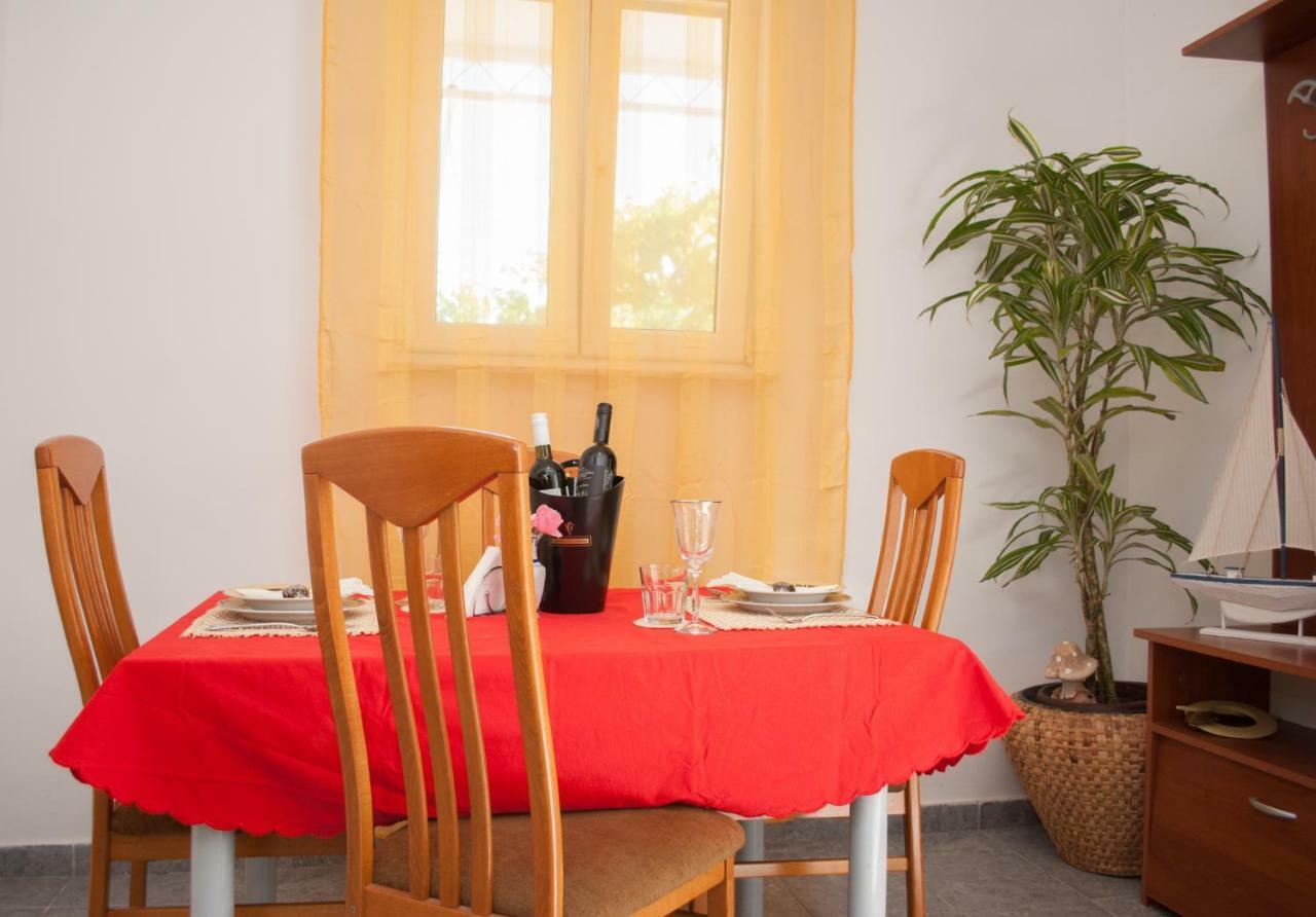 Apartment Raquil Split Bagian luar foto