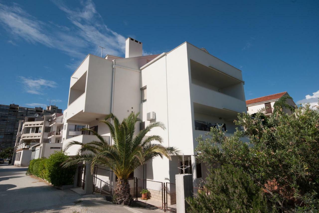 Apartment Raquil Split Bagian luar foto