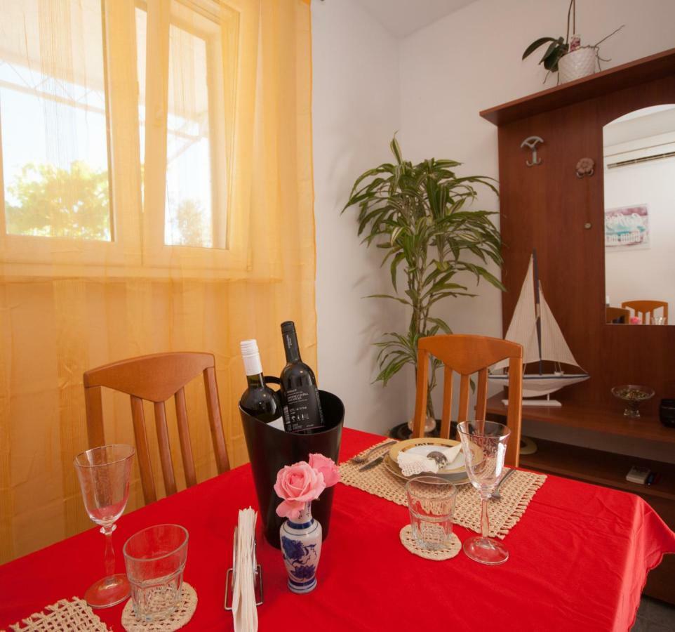 Apartment Raquil Split Bagian luar foto